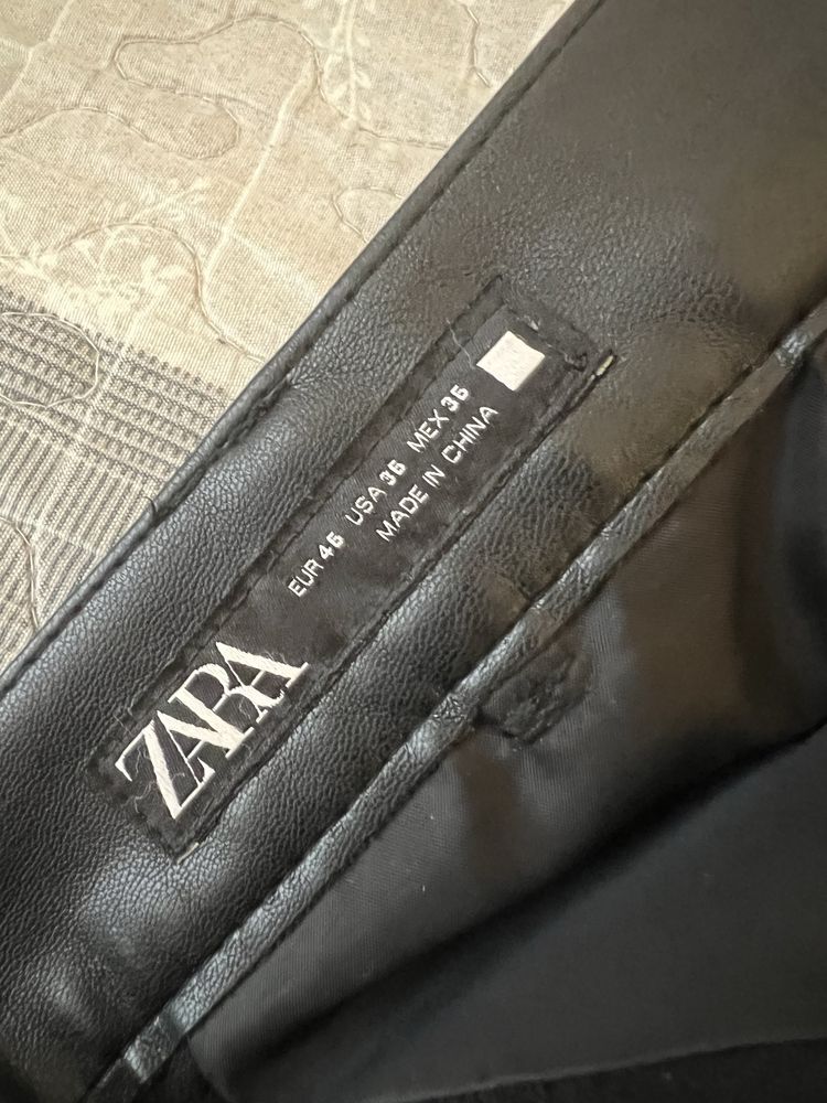Spodnie skórzane ZARA MEN