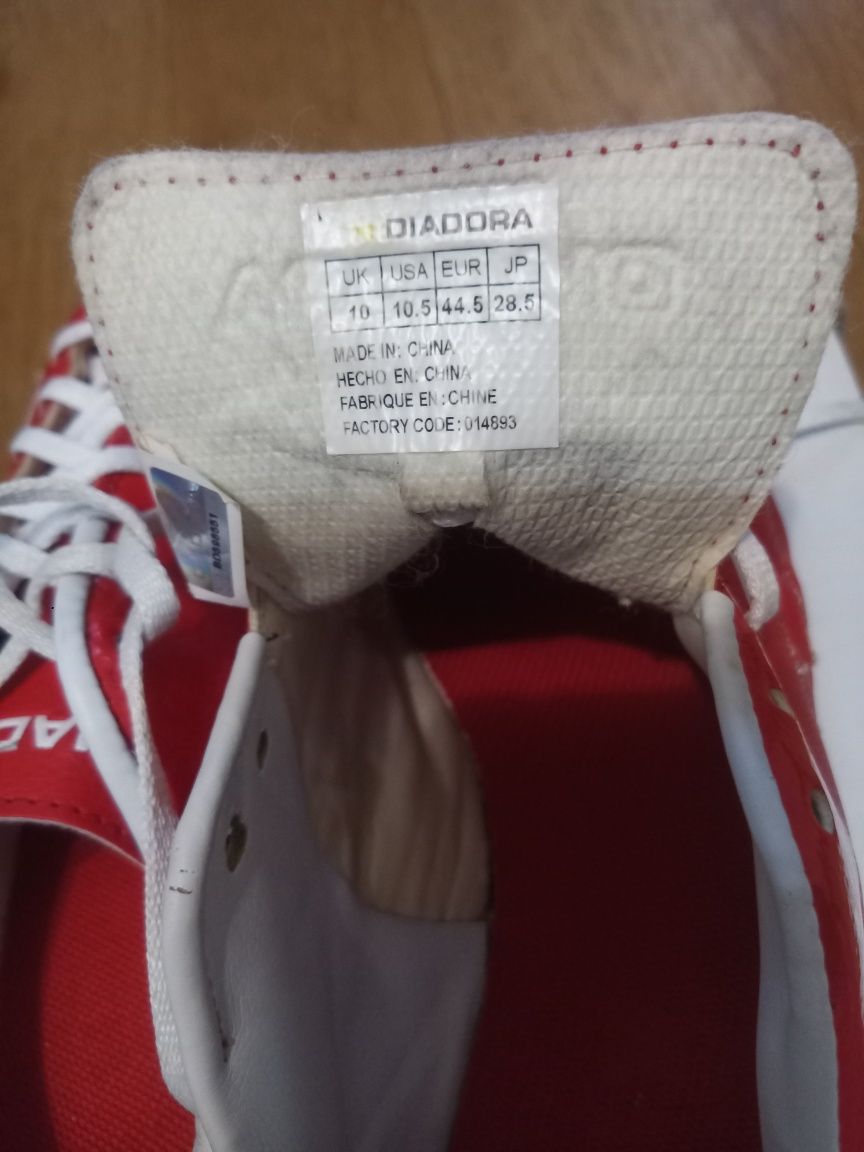 Кросовки  фiрми DIADORA розмiр 44,5