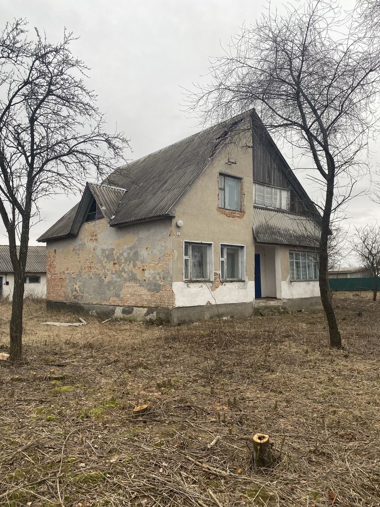 Продається будинок в селі Приворіття. Власник.