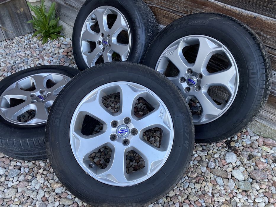 VOLVO XC60 XC90 XC70 235/60-18 PIĘKNE KOŁA 18” idealne NOWE wysylka