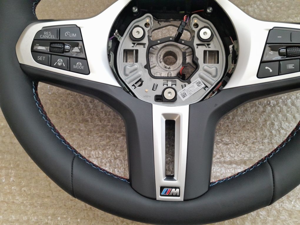 Kierownica Skórzana BMW G20 G21 G22 G23 G26 F40 F44 M-PAKIET LCI