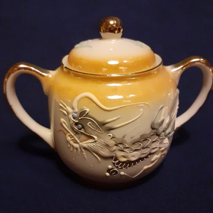 Serviço de café em porcelana