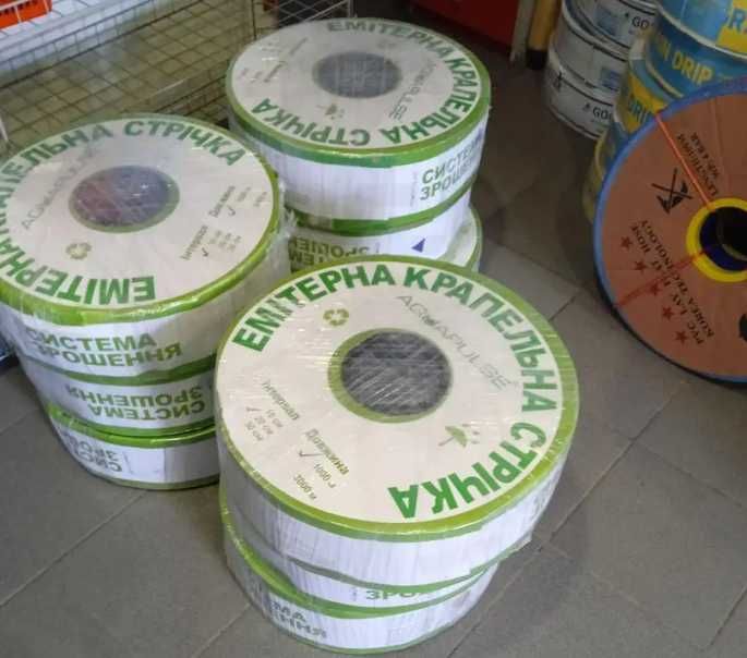 Капельная лента щелевая Ultra Tape 7 mil, 1.3 литра /ч., 20 см, 1000 м