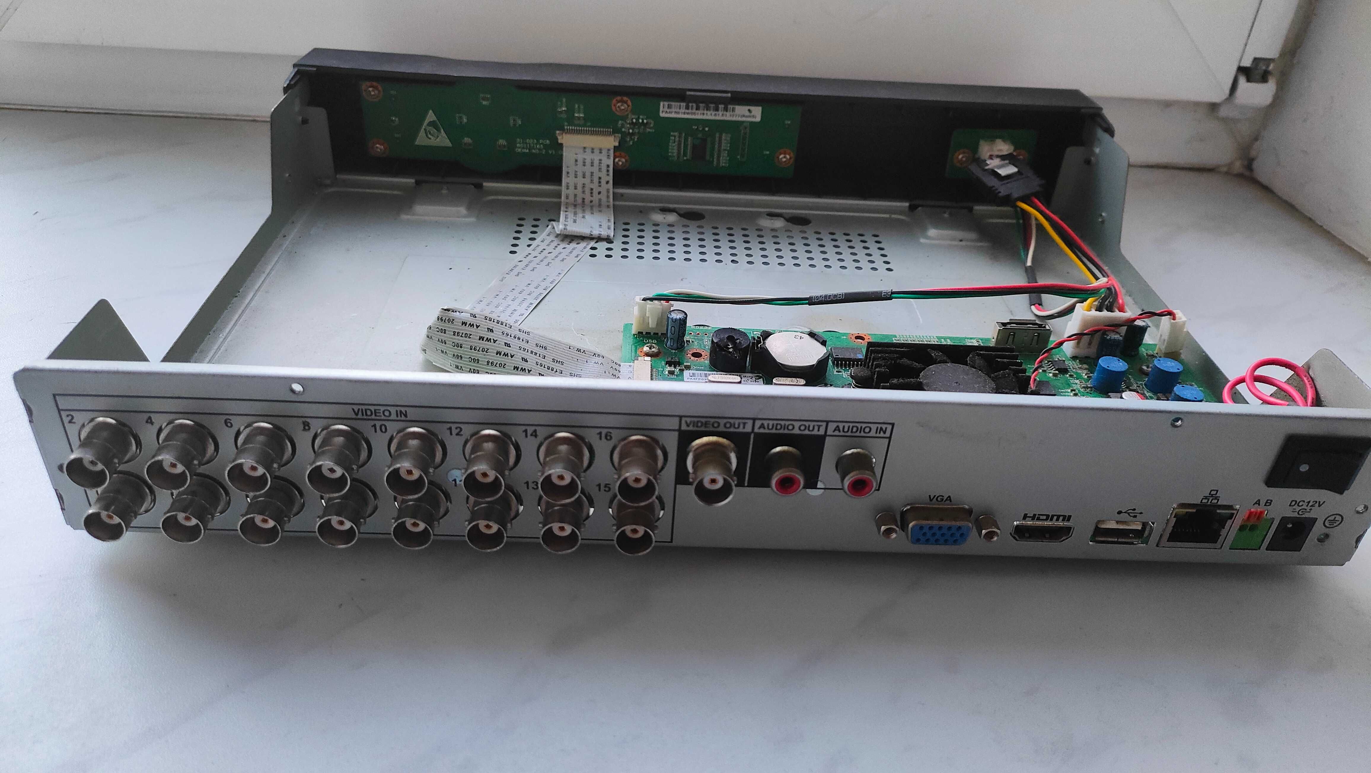 Видеорегистратор Dahua DH-DVR5116H