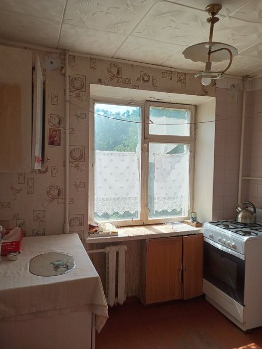 Продам 3 к квартиру в центрі