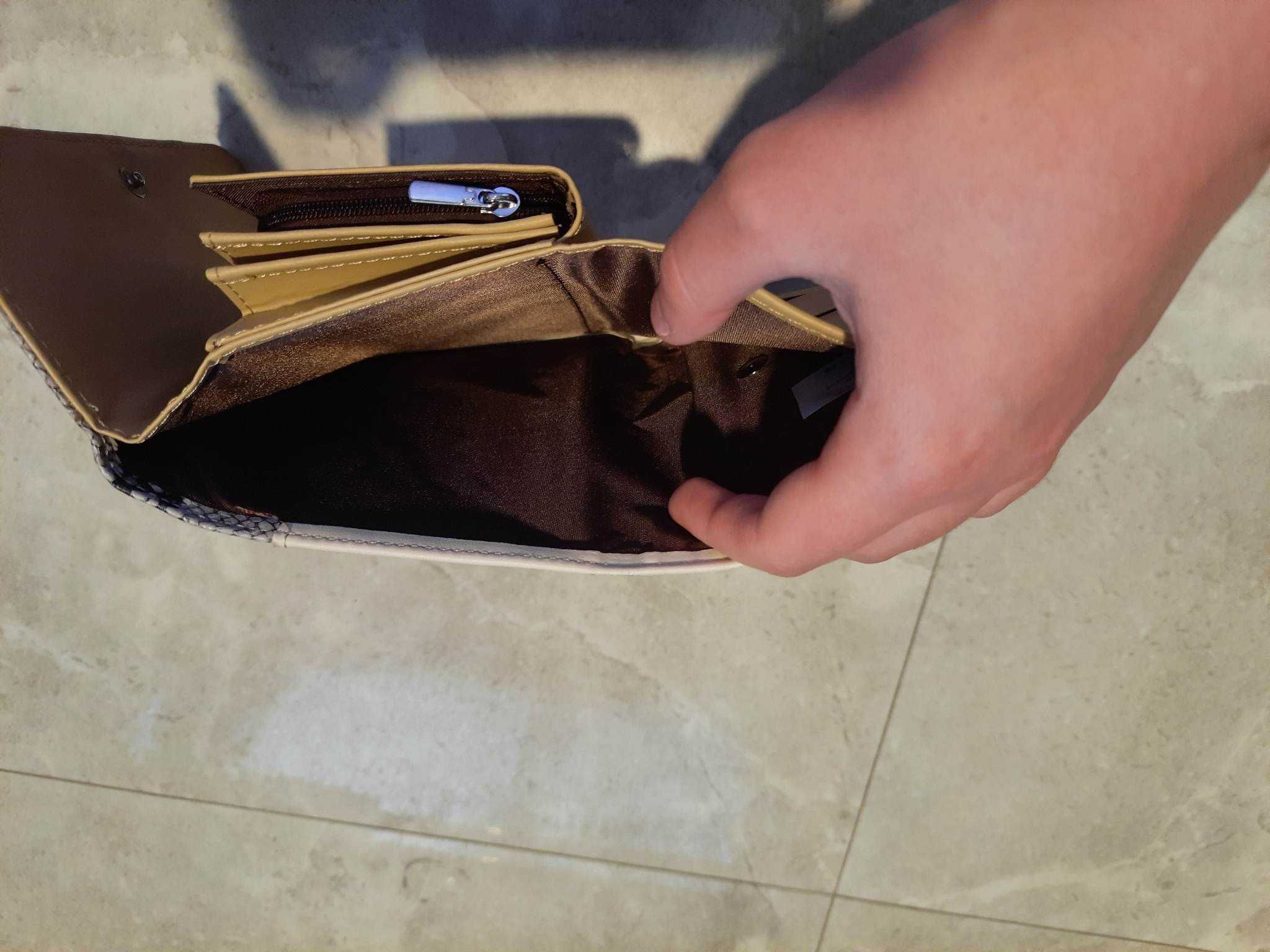Nowy portfel Bag To Bag