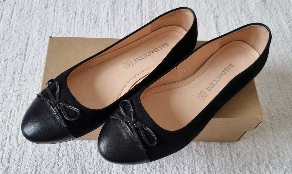 Baleriny nowe Baldaccini czarne rozm. 41 skóra zamsz