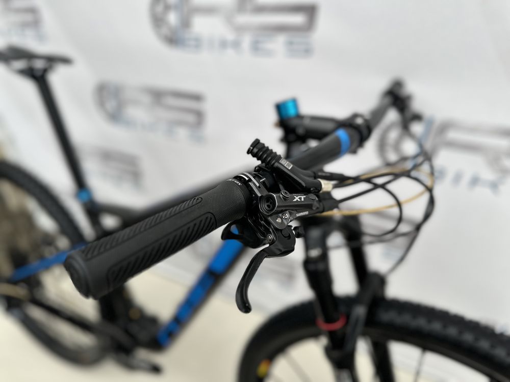 Cube ams 29 carbono