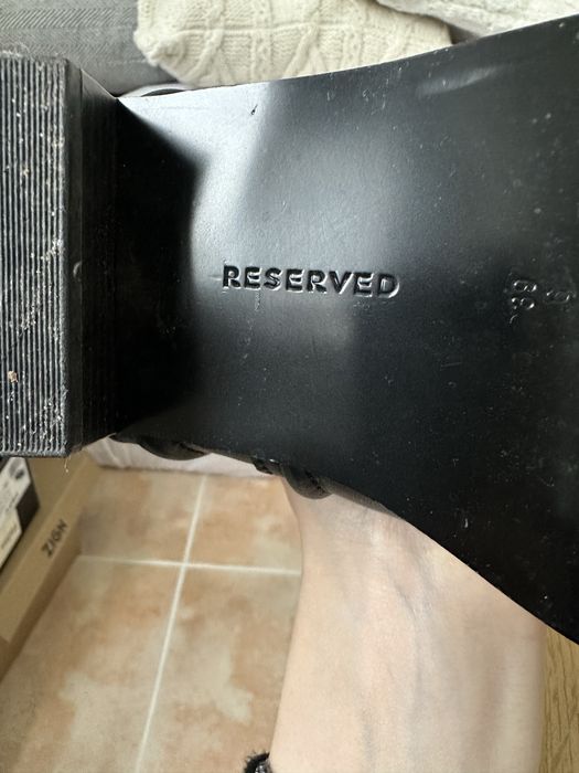 Козаки натуральна шкіра 39р 25 устілка