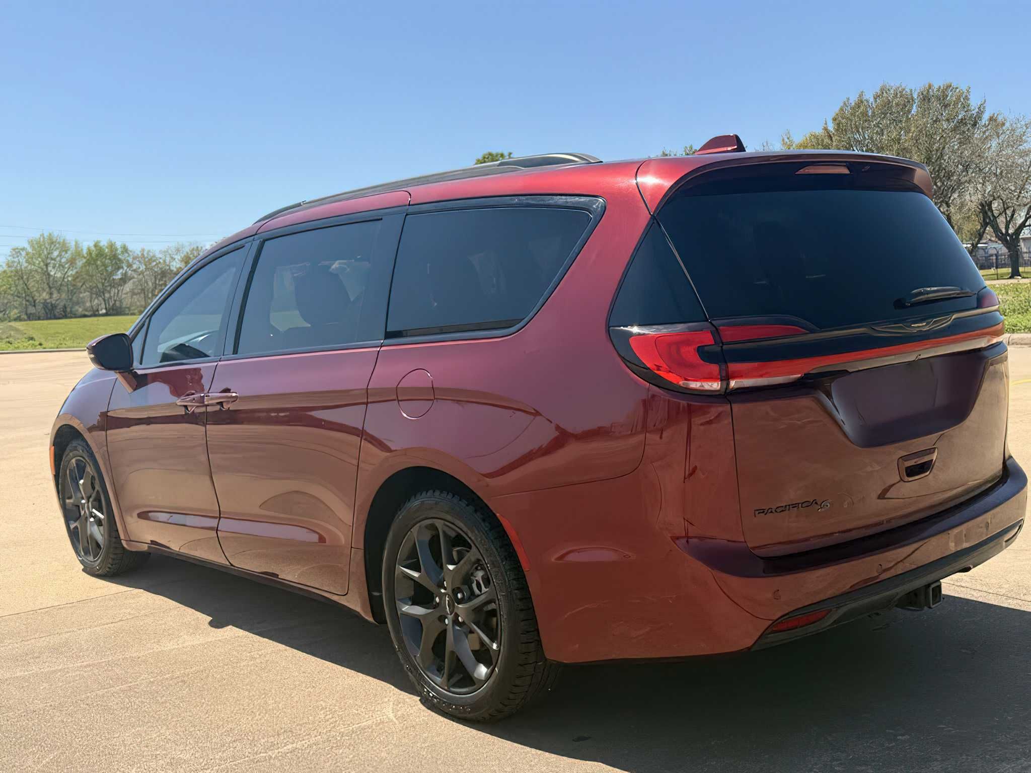 Chrysler Pacifica Touring 2021