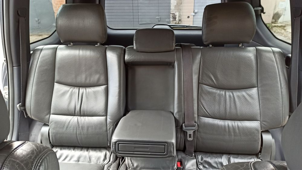 Toyota Land Cruiser Prado 120 2008 года