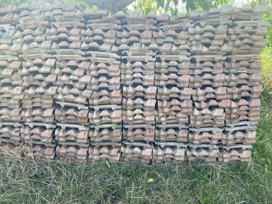 Глиняна черепиця б/в