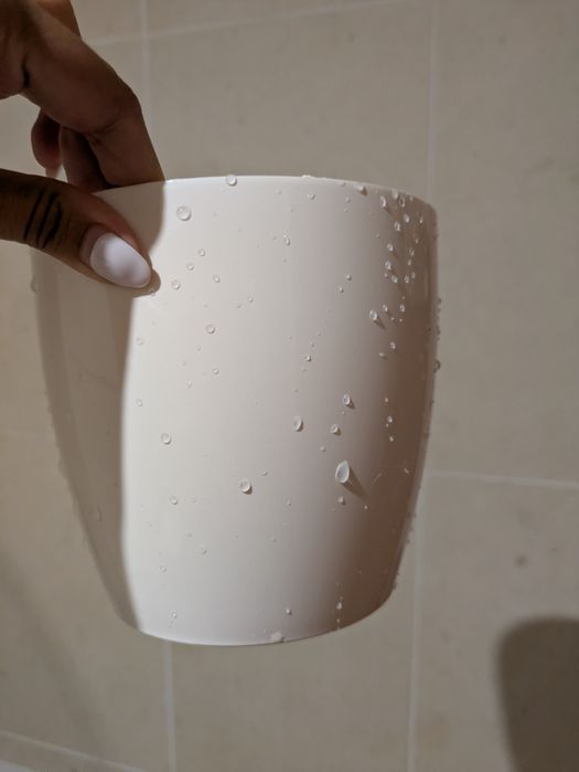 Vários vasos para plantas