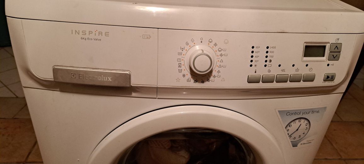 Sprzedam pralkę Electrolux 6kg klasa A