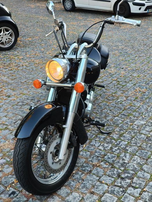 Honda shadow 750