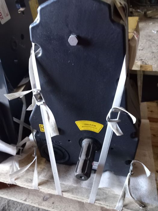 Nowy przedni tuz I wom mccormick nie case new holland fendt