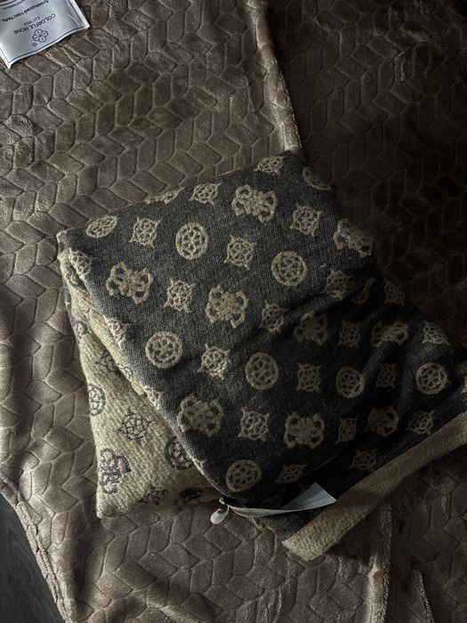 Платок/хустка Guess (оригінал!)