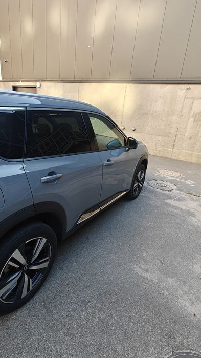 Машина Nissan Rogue 2022
