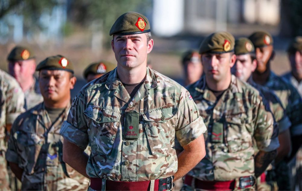 Brytyjski angielski beret wojskowy Duke of Lancaster's Regiment