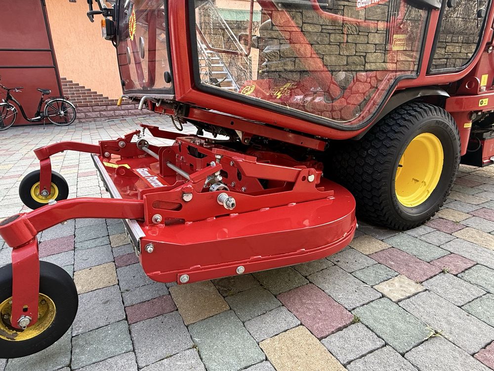 Садовий трактор , газоно косарка Gianni Ferrari