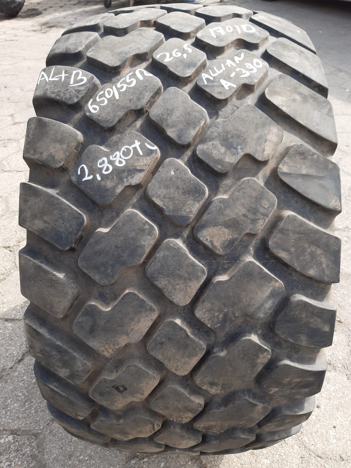 Opona 650/55R26.5 Alliance