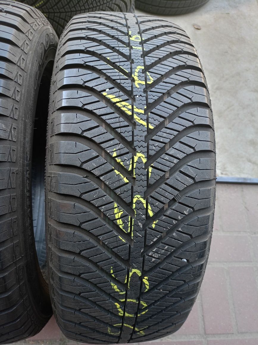 205/55r16 2sztuki wielosezonowe 310 zl