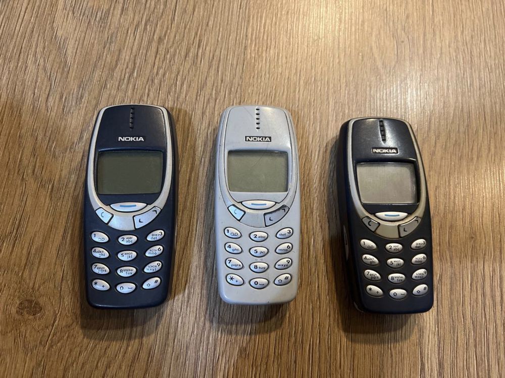 Nokia 3310 - 3 шт , разные страны изготовители