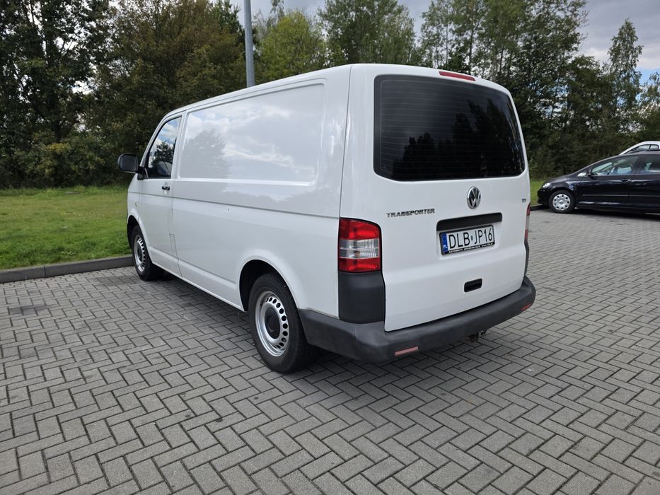 Vw T5 Lift 2.0TDI Chłodnia Ważne opłaty