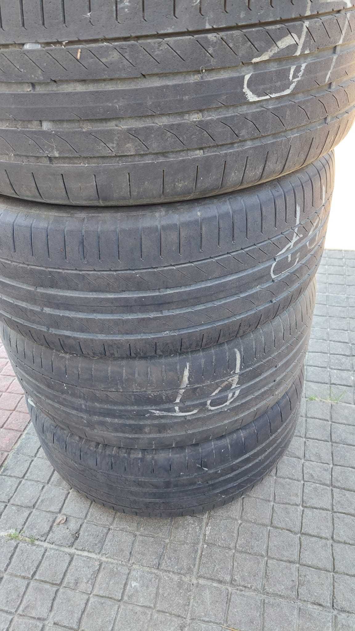 Opony letnie 235 /50 R 17 W