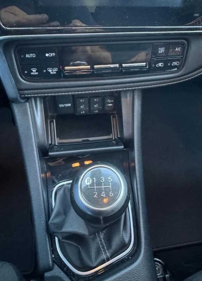 Toyota Auris 1.2T 116cv