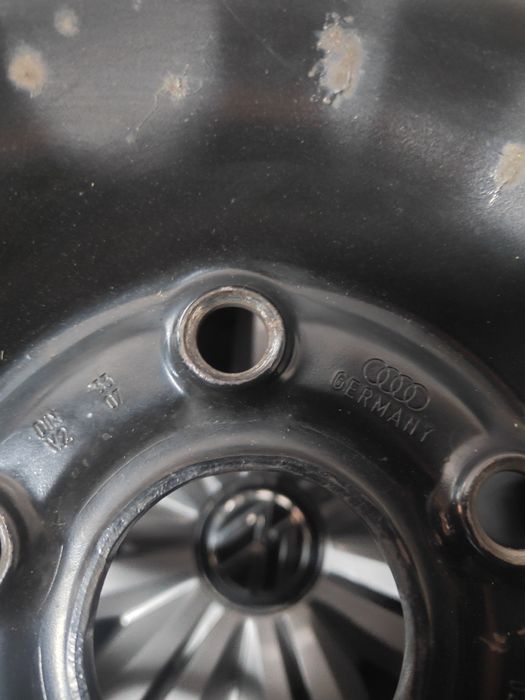 Koła zimowe 16" VW audi skoda seat 5x112