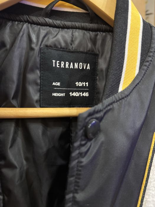 Стильний бомбер Terranova — розмір 10/11 років