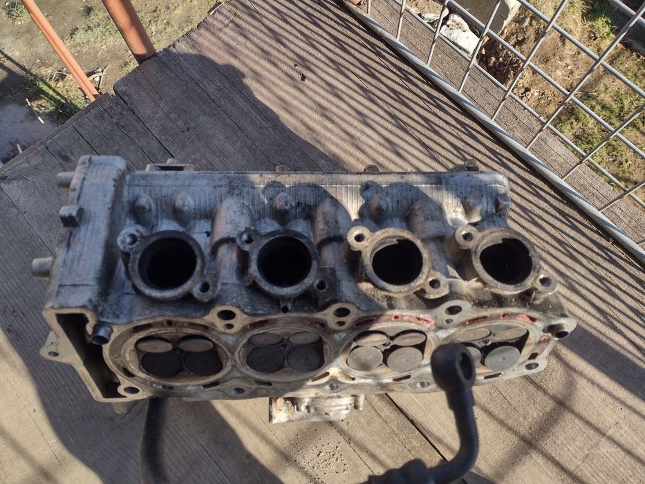 Głowica kawasaki zx6r 98-02 r. Kpl