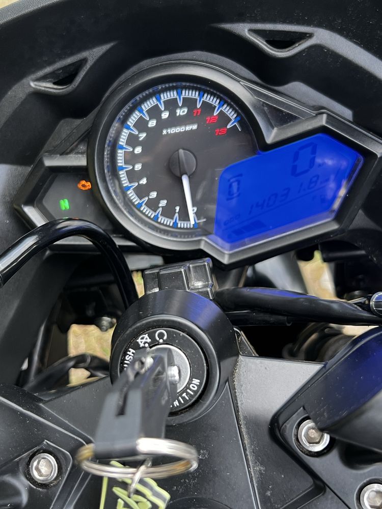 Taro Gp1 Barton Blade 125