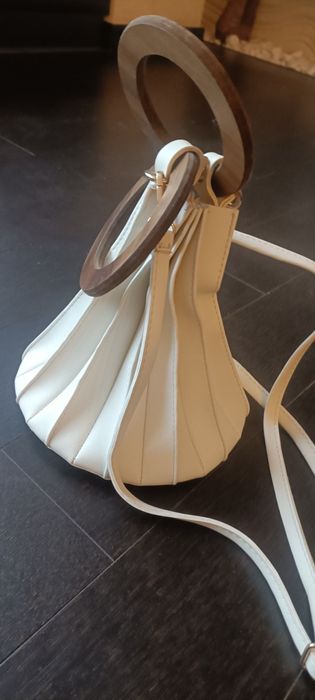 Продам  красивую оригинальную сумку,новую.