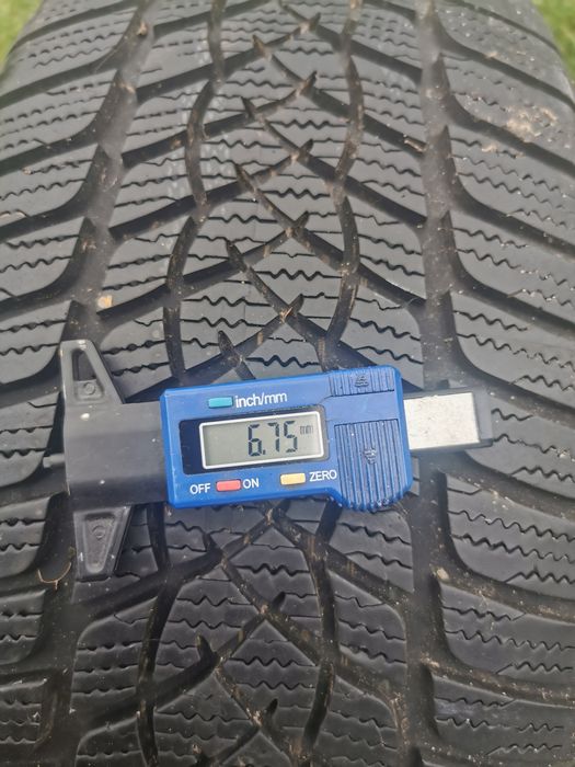 Opona 225/45R17 94V Goodyear UltraGrip Performance OLX117