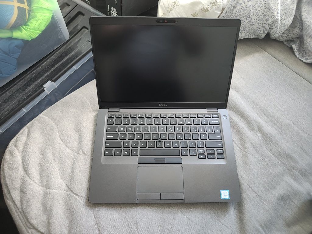 Dell 5400 i5 8 gen, 8gb , SSD, Win11