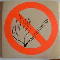 Tabliczka informacyjna zakaz palenia otwartego ognia
