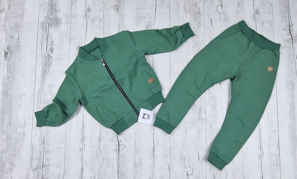 Dres bluza bomberka i spodnie 116/122