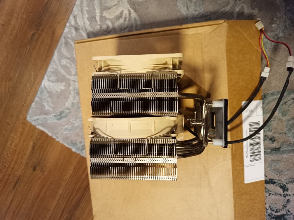 Noctua NH-D14 AMD3/AM3+ podstawka.
