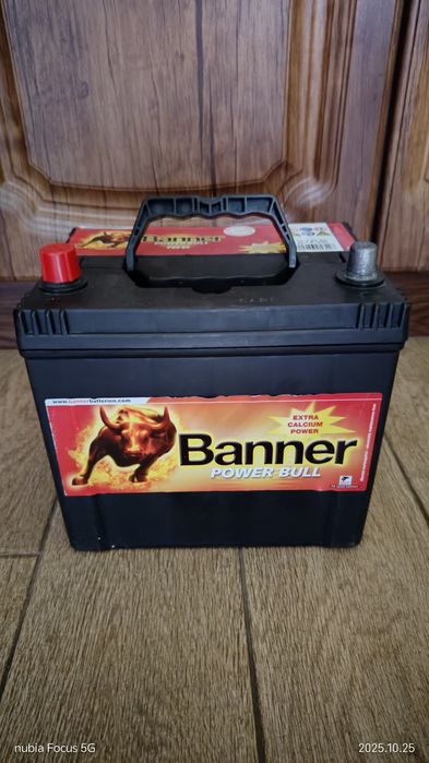 Автомобільний акумулятор  60 Ah