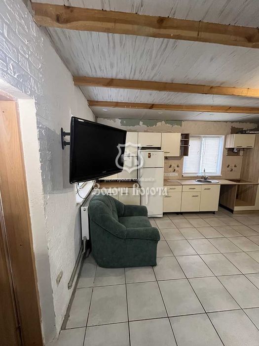 Будинок, 2 поверхи, ділянка - 6 соток. Гарний стан. Бориспільський р-н