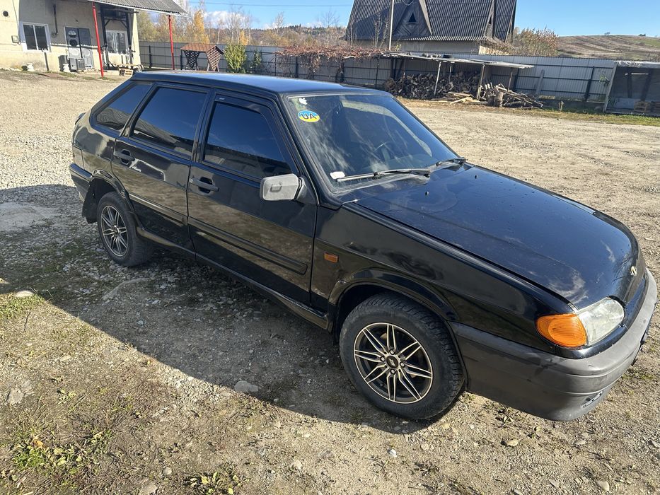 Машина вся зроблена