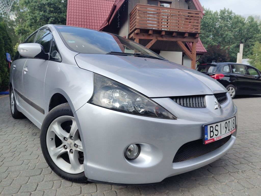 Mitsubishi Grandis 2.4 Alu Clima Niezawodny 6 osób ZAREJESTROWANY