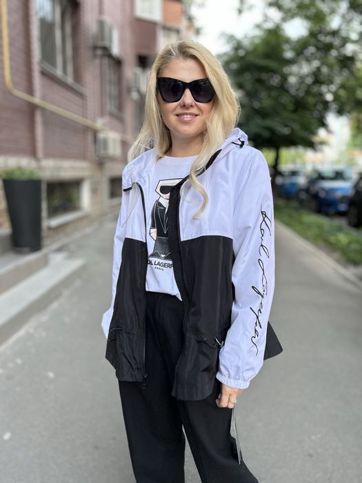 Куртка вітровка KARL LAGERFELD xs s