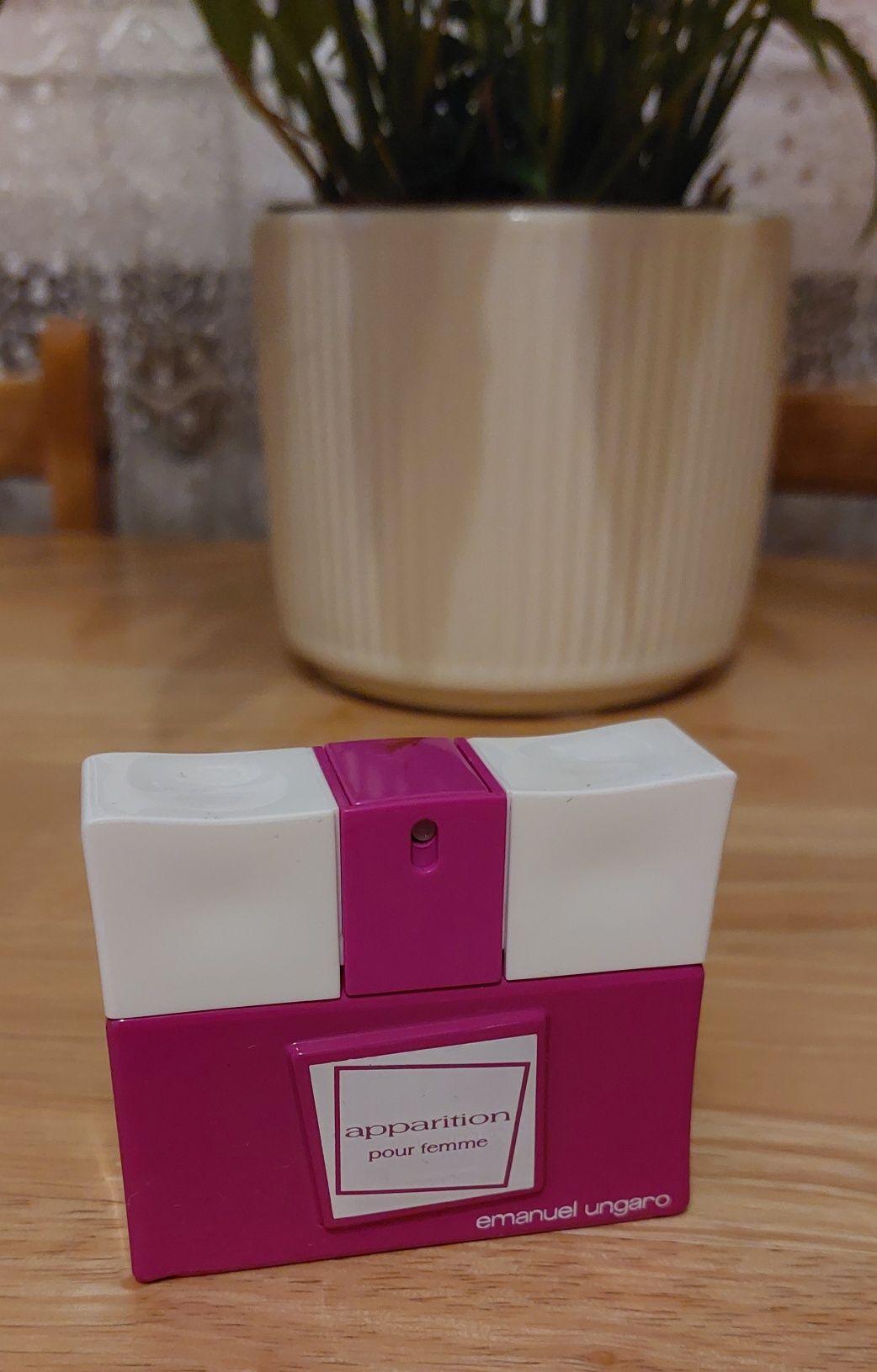 Perfumy Apparition Emanuel Ungaro Limoted Edition, flakon 30 ml