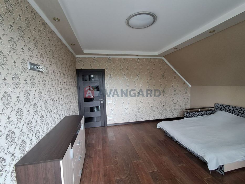 Сучасний будинок з камінним залом та садом, Глеваха (Кожухівка)