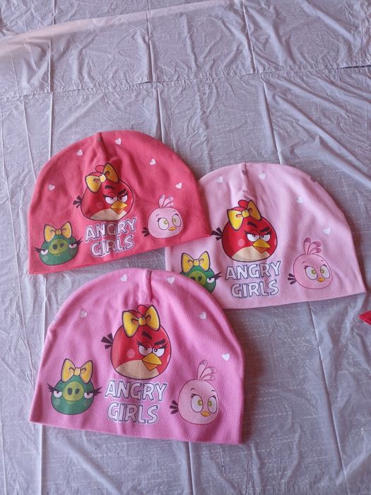 Czapeczki dziewczece