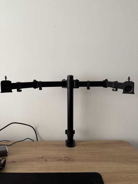Braço para 2 monitores