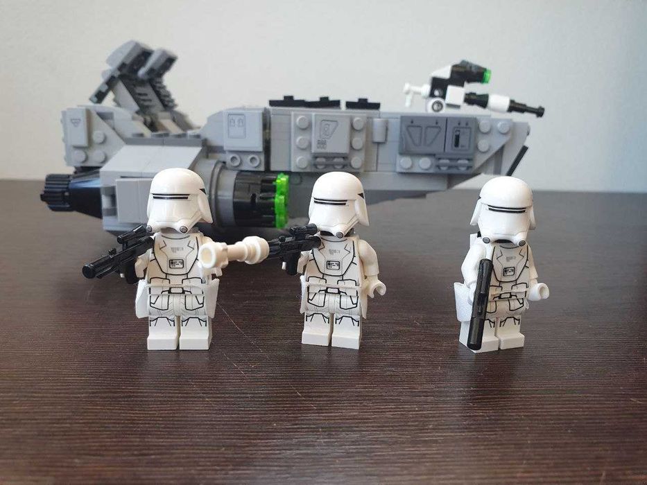 Lego Star Wars Снежный спидер Первого Ордена 75100